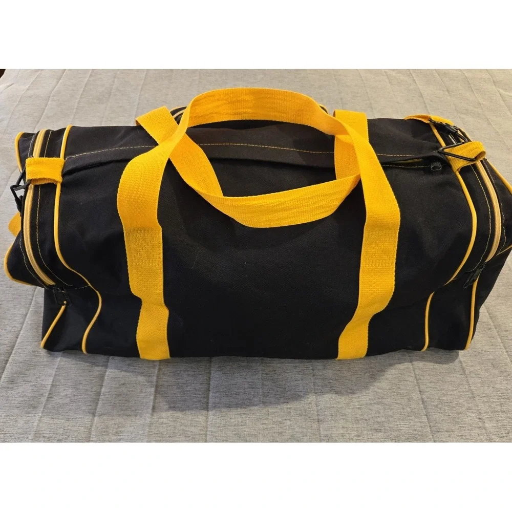 Wake Forest University Demon Deacons Canvas‎ Gym Travel Duffle Bag Student Fan